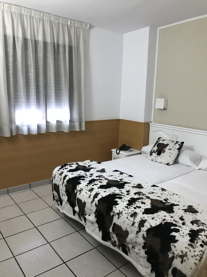 Hotel Pitiusa Andorra la Vella Dış mekan fotoğraf