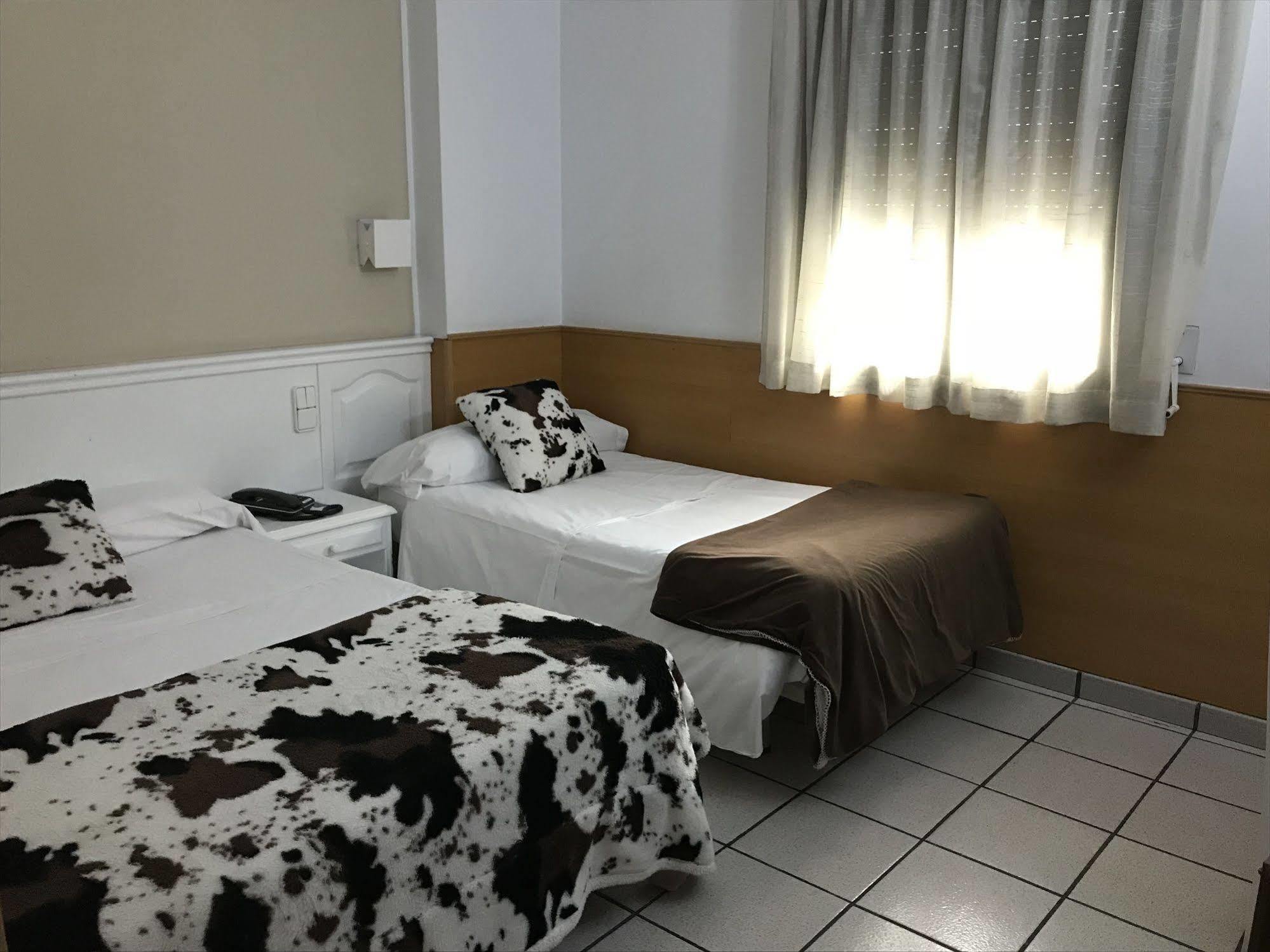 Hotel Pitiusa Andorra la Vella Dış mekan fotoğraf