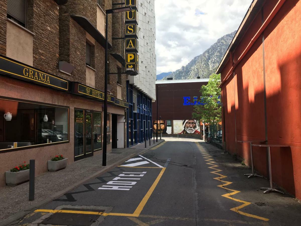 Hotel Pitiusa Andorra la Vella Dış mekan fotoğraf